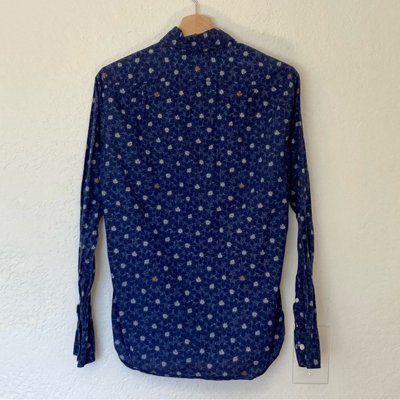 J.Crew Slim Fit Blue Floral Pattern Button Up Blouse, Size XS - Picture 3 of 4